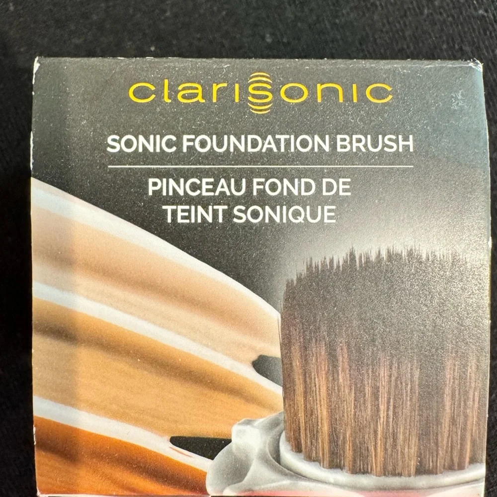 CLARISONIC Sonic Foundation Makeup Brush Head for their Skin Device - NEW IN BOX - Picture 1 of 6